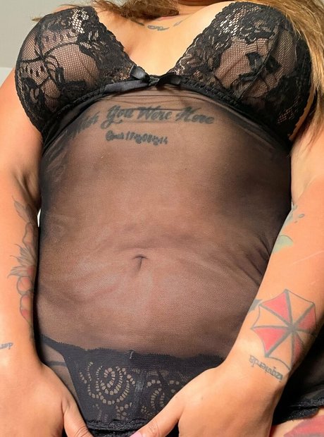 vip karev mora adult model archive