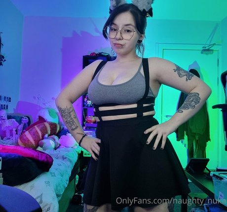 naughty nuka pornographic model pictures