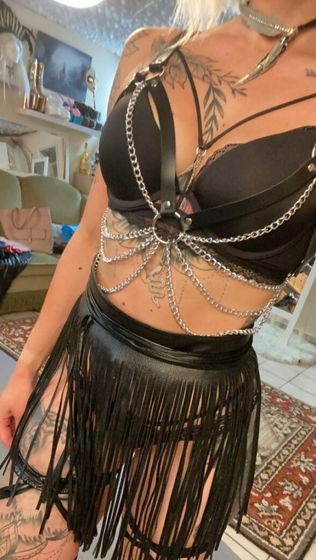 joymontana hot star img