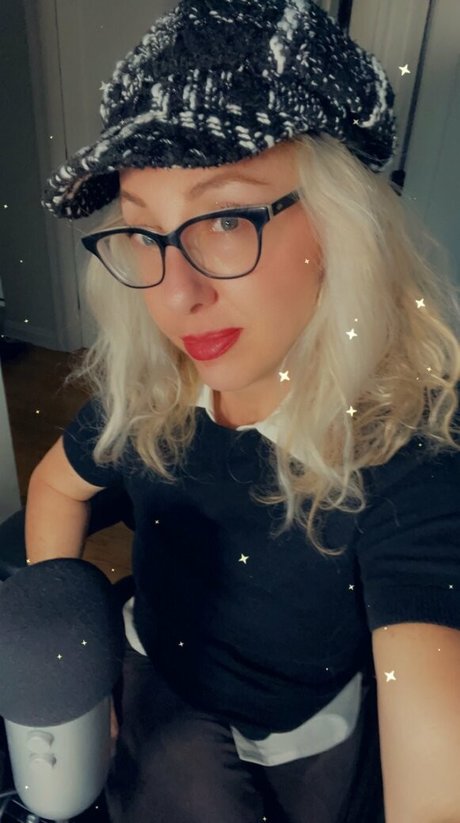 drlovejoy exclusive star picture