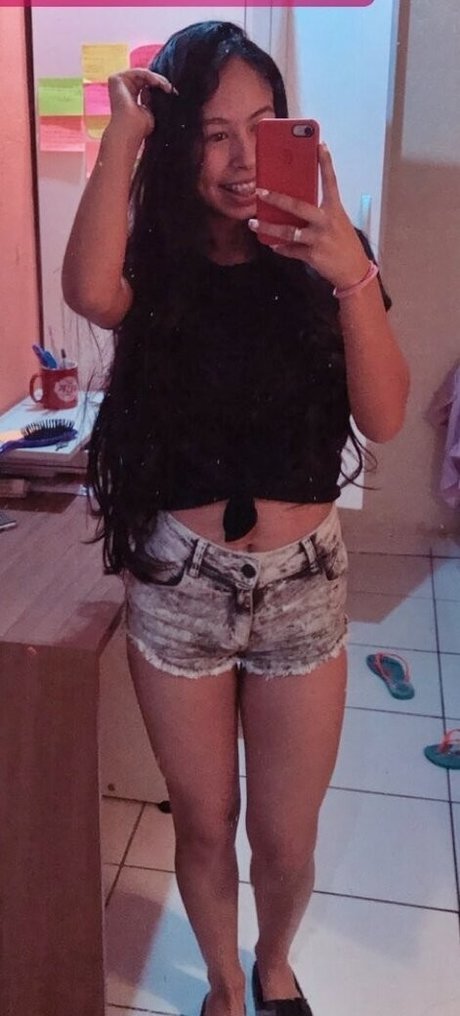 Isadora Drew perfect model image