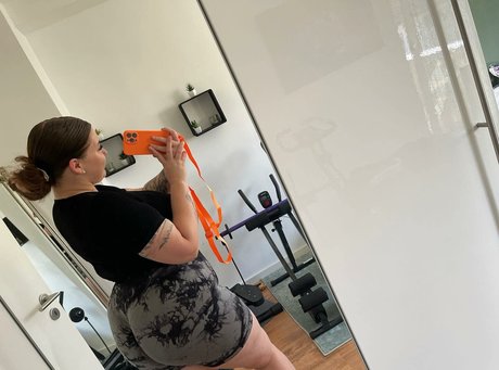 Geheimnis xx model naked img