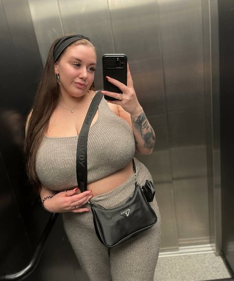 Geheimnis xx erotic star pic