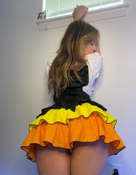 teenagenatalee18 pretty pornstar pics