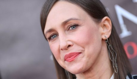 Vera Farmiga naked actress picture