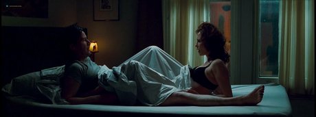 Vera Farmiga star pornographic photo