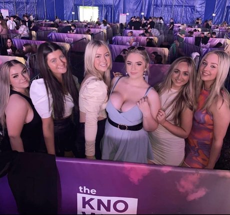 Hollie H hot pornstar archive