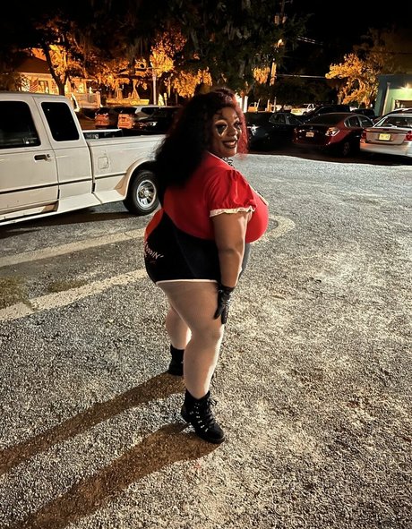 tittygoddess420 pretty pornstar images