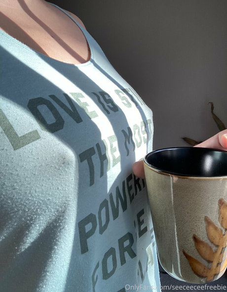 seeceeceefreebie art actress picture