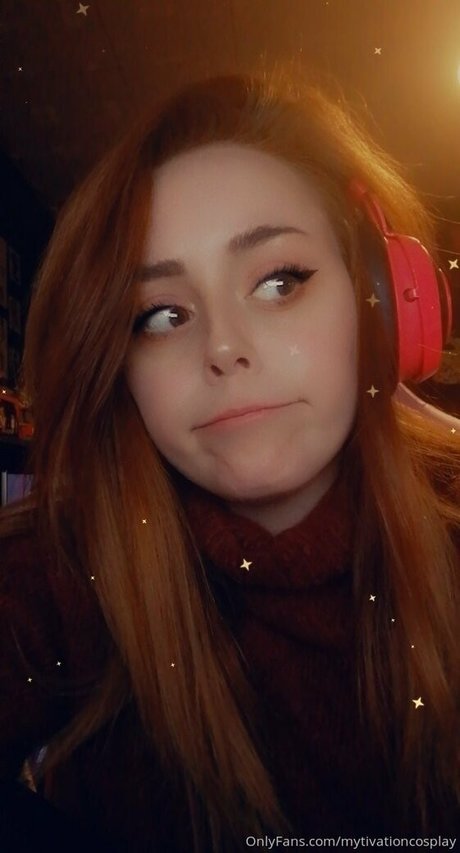 veryyes pornographic model picture