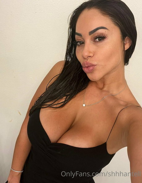 Shantel Tinajero naked actress pictures