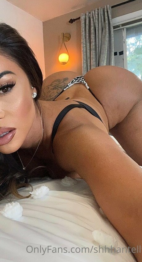 Shantel Tinajero free star picture