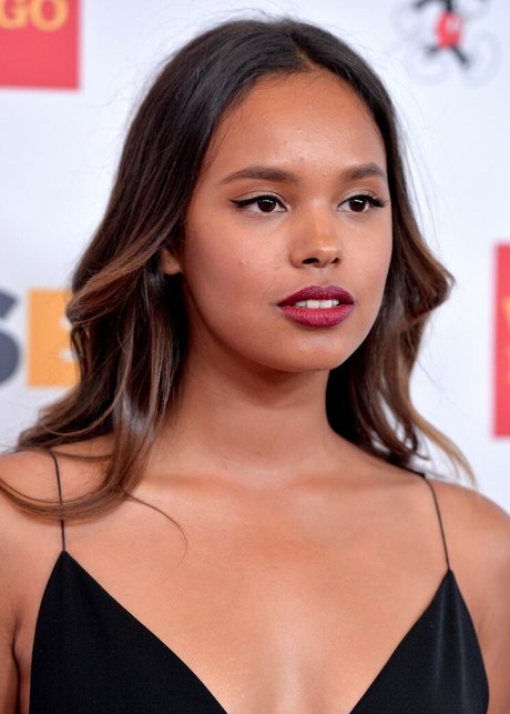 Alisha Boe star free photos