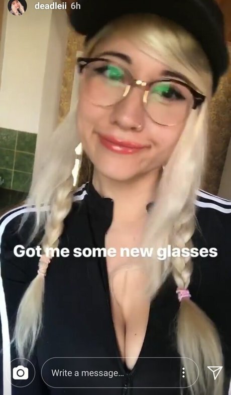 Sinneddonut xxx actress pic