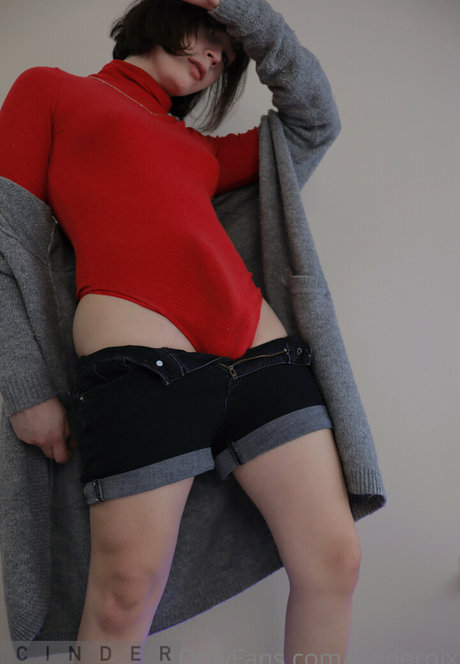 cinderpixelfree xxx model picture