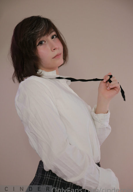 cinderpixelfree model xxx pic