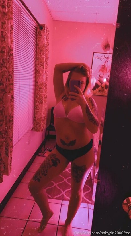 babydoll2000free erotic star pic