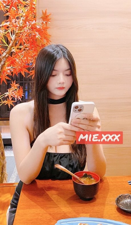 miefree nude star pic