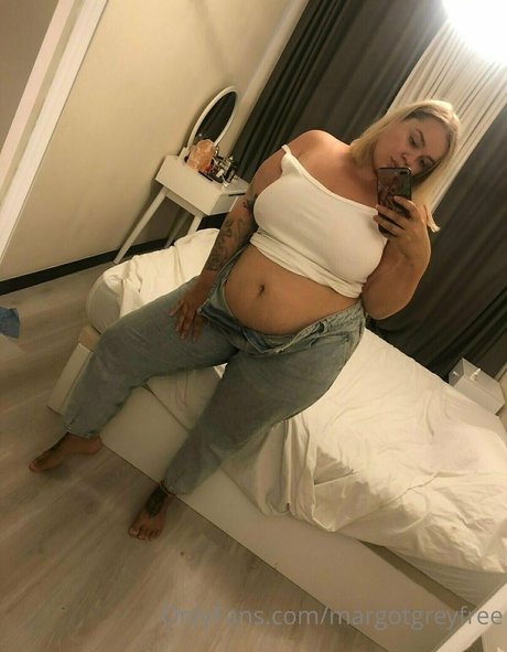 margotgreyfree star adult gallery