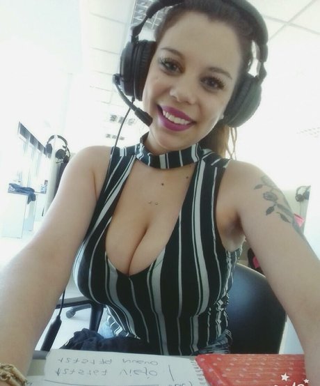 genesis18 sexy model gallery