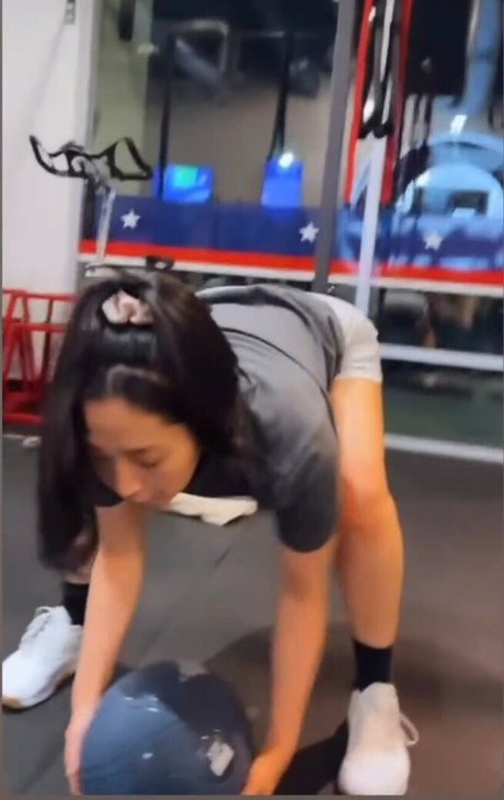 Mari Takahashi pretty actress img