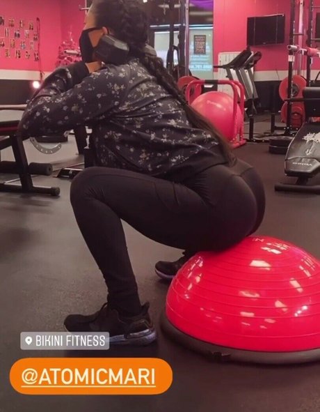 Mari Takahashi free actress pictures