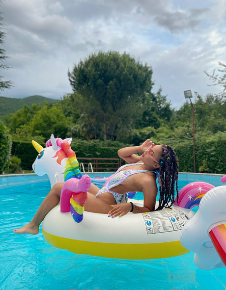 sexykittyxxxx high quality actress pics