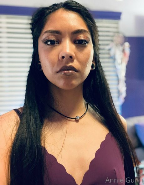 anniexgunn star gallery