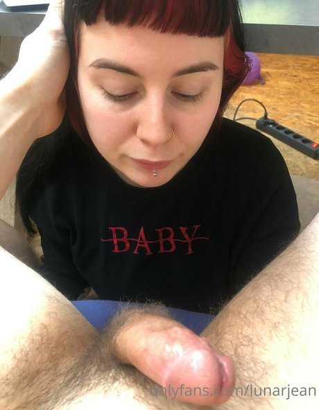 lunarjean model pretty pictures