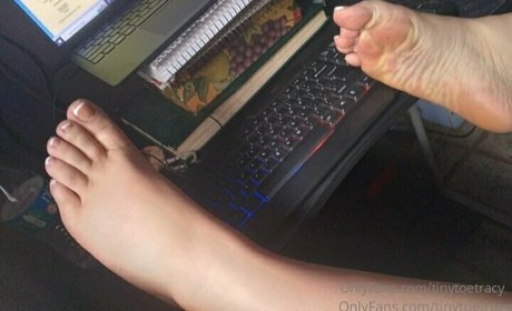 tinytoetracy nudes pornstar archive