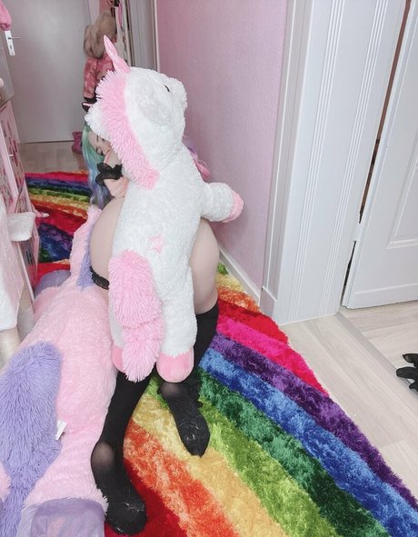 lealollyfree pornstar nudes pictures