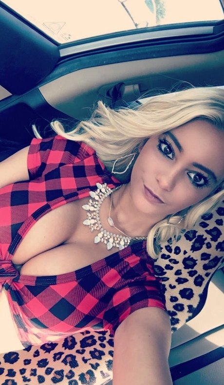 Avery T beautiful star image