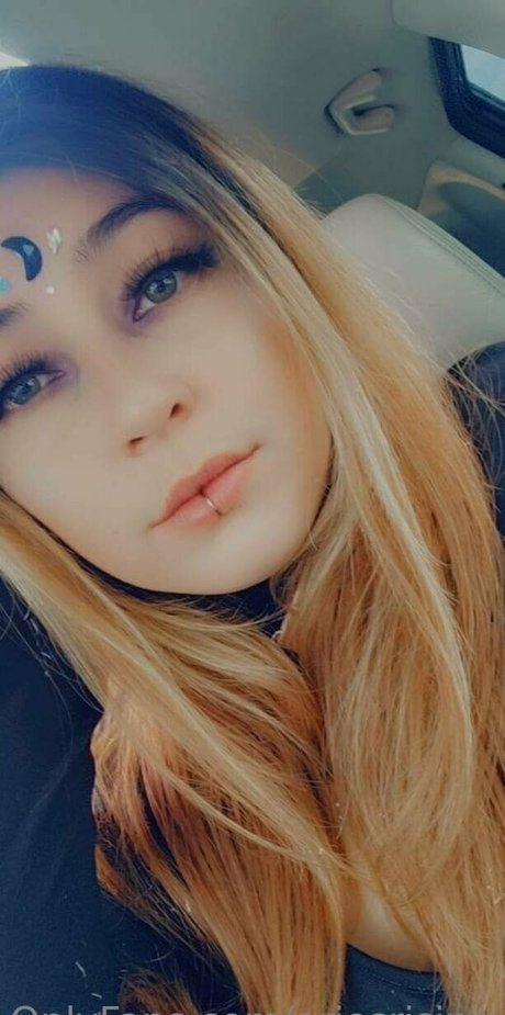 ariesrising nice model image