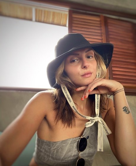 emily morgan hot star archive