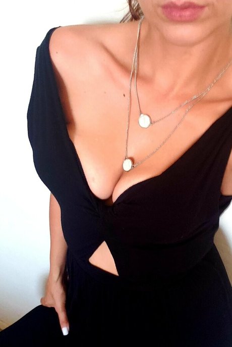 hypnotictits free pornstar img