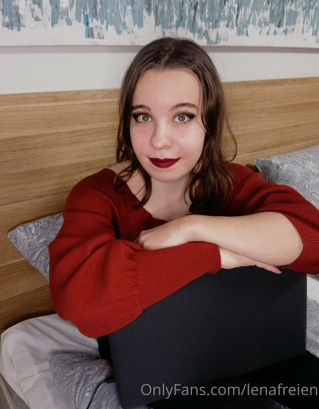 lenafreien pornstar nude images