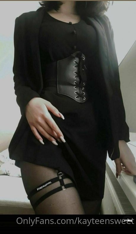 kayteensweet erotic model pic