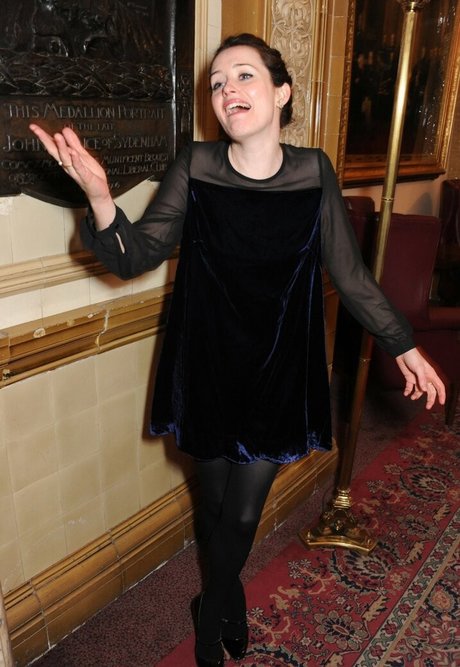 Claire Foy model hot pics