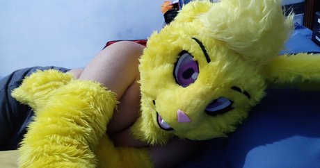 naughty louie erotic model picture