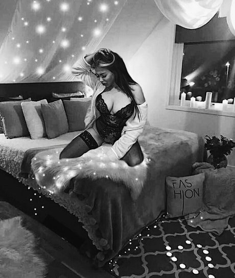 mrandmrsjewels xxx model picture