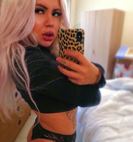 mrandmrsjewels sexy pornstar image