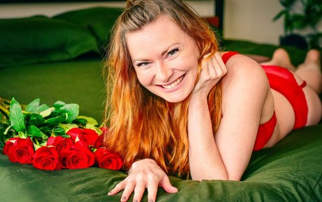 cathyreisenwitz art pornstar photo