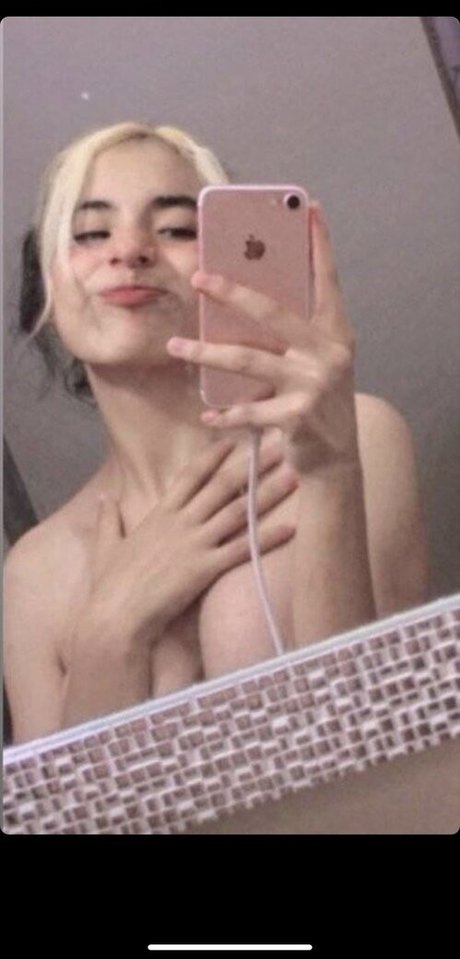 Cmp Perla nice actress images