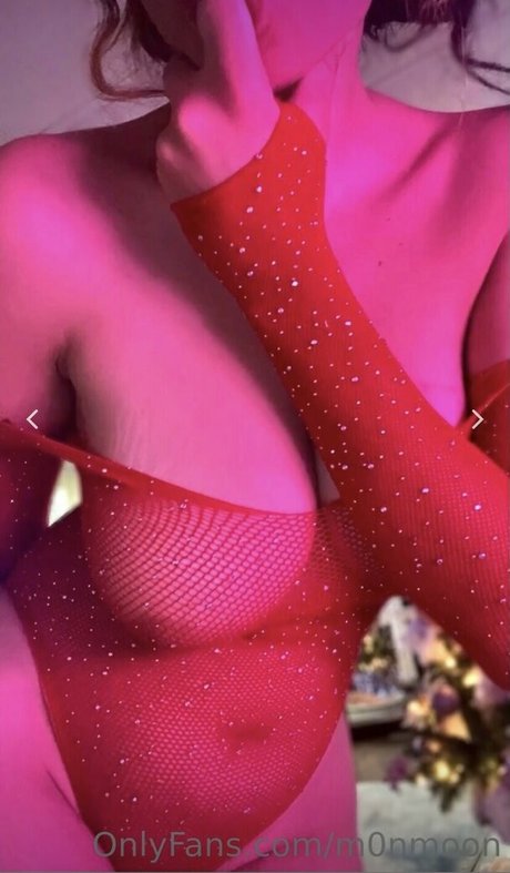 Astarrycherry nude model pictures