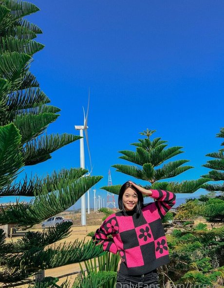 ragisan pornstar naked pics