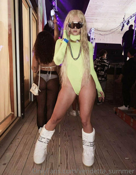 Vendetta Summer art star image