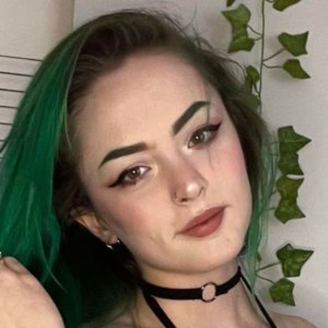 Allieberries star best photos