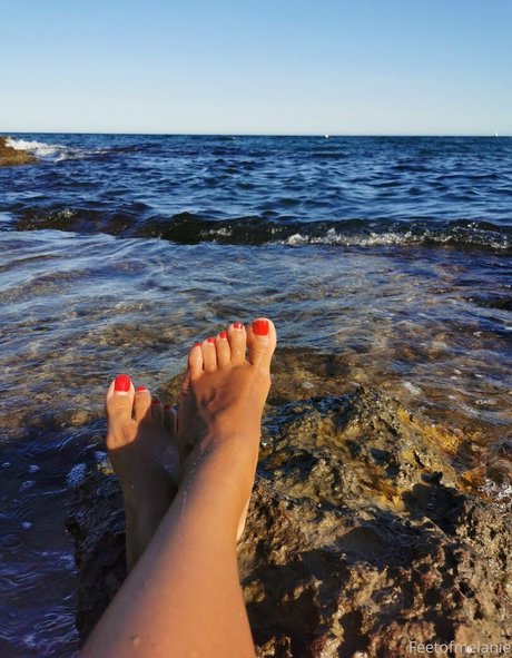 feetofmelanie naked pornstar galleries