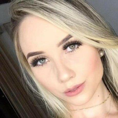 Marcelly Mello Profile pic