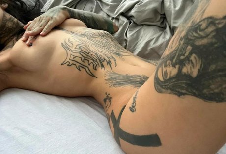 Stephanie Raszolkov star pornographic images